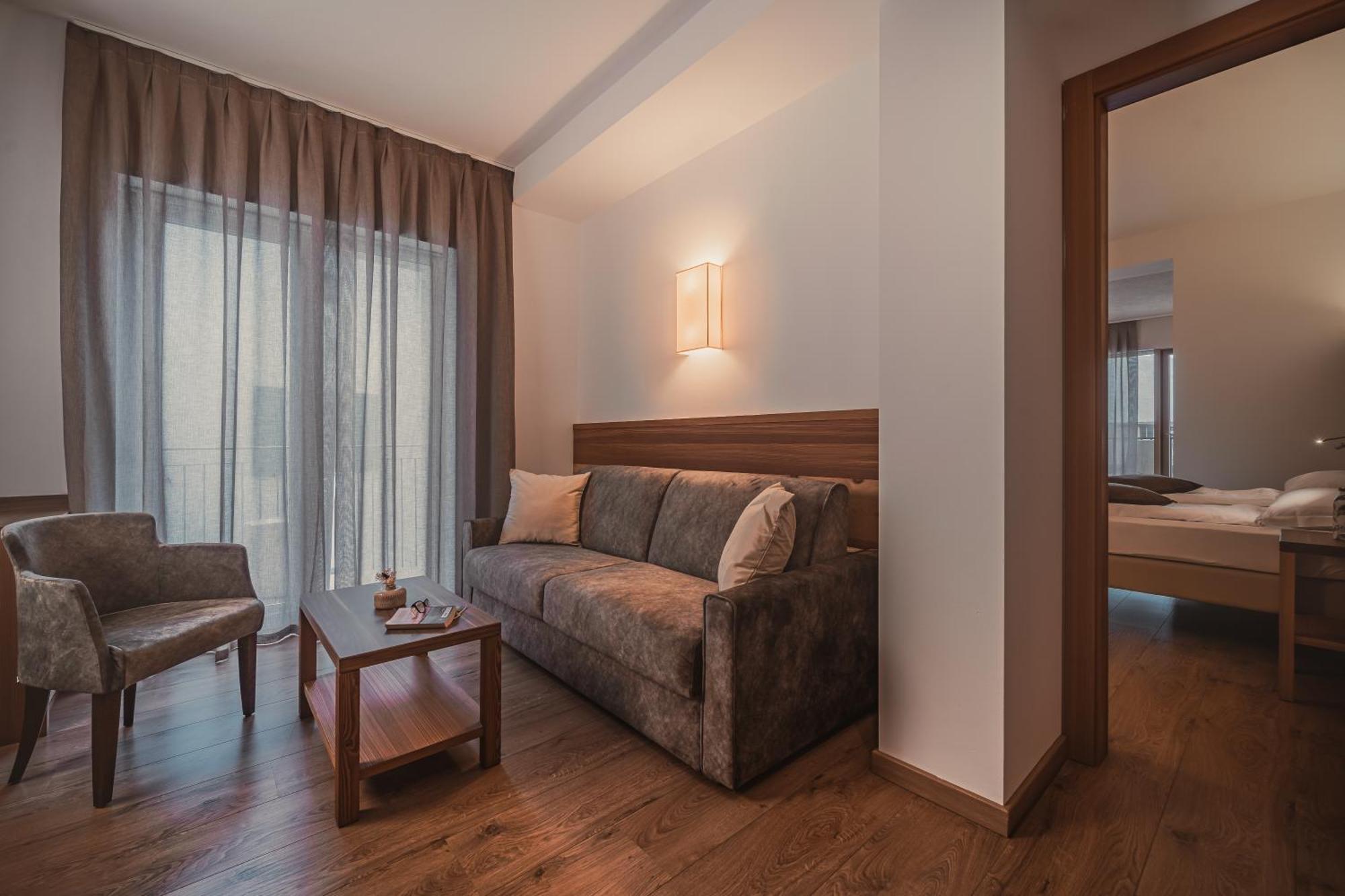 Cristallo Sport & Wellness Hotel Levico Terme Oda fotoğraf