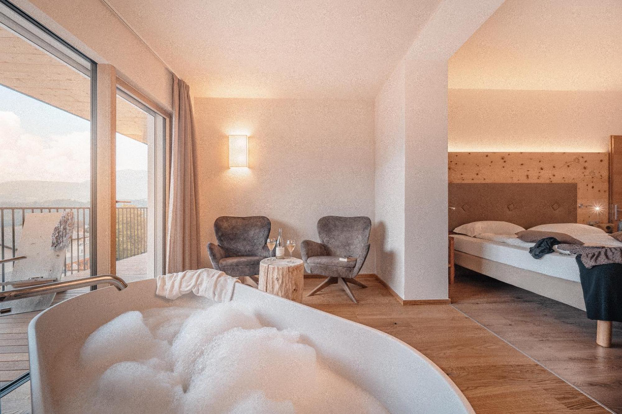 Cristallo Sport & Wellness Hotel Levico Terme Dış mekan fotoğraf